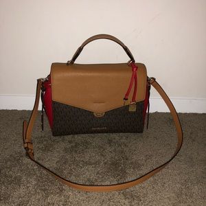 Michael Kors purse